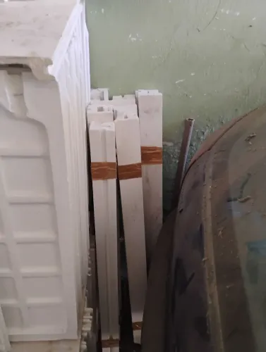 Vendo placas de gesso 60x60 e linhas de sombra
