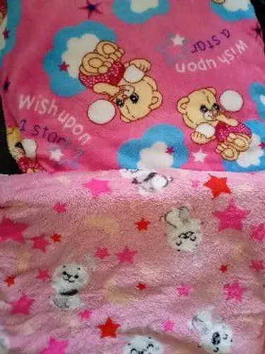 Duas mantas novas rosa menina