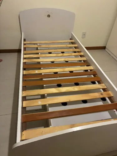 Cama de Solteiro com Auxiliar
