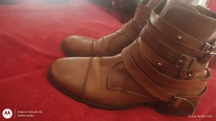 Bota cano curto Constance 38