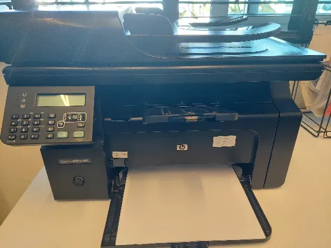 impressora hp laserjet M1212nf MFP