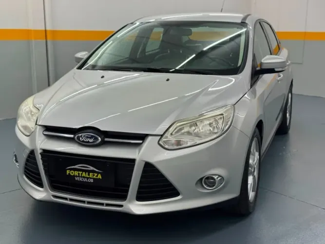 Ford Focus Sedan 2.0 16v/2.0 16V Flex 4P Aut. 2015