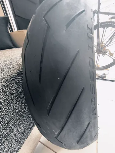 Pneu Pirelli Diablo Rosso III 180 55 17