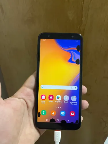 Samsung j6+ 32gb