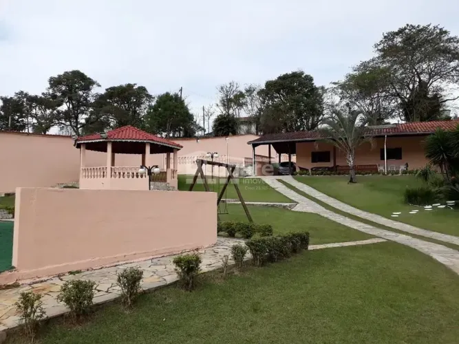 Chácara com 2 dormitórios à venda, 1770 m² por R$ 750.000,00 - Pomar do Carmo - Biritiba-M