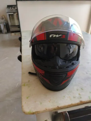 Capacete n56