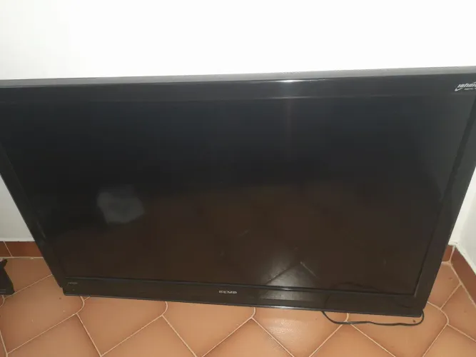TV 42 Semp problema na fonte