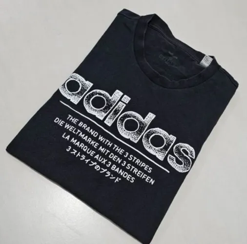 Camiseta adidas | original