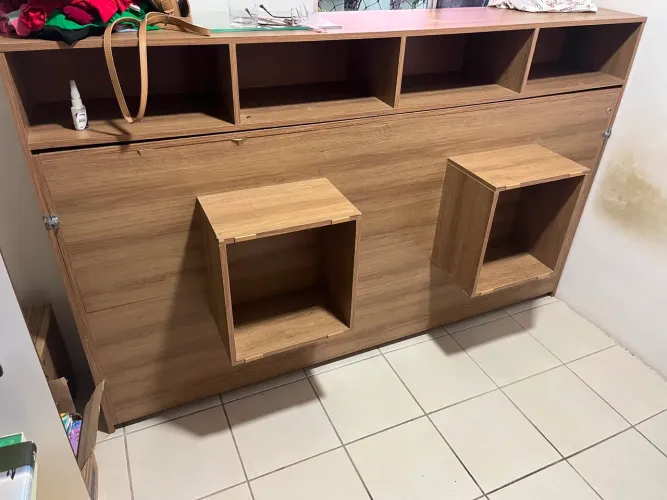 Cama de solteiro retrátil