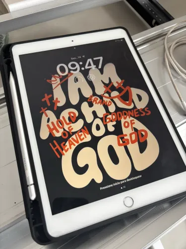 iPad 8ª geração Wi-Fi 32Gb pra sair hoje!!