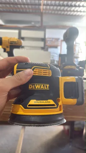 Lixadeira orbital 20v dewalt
