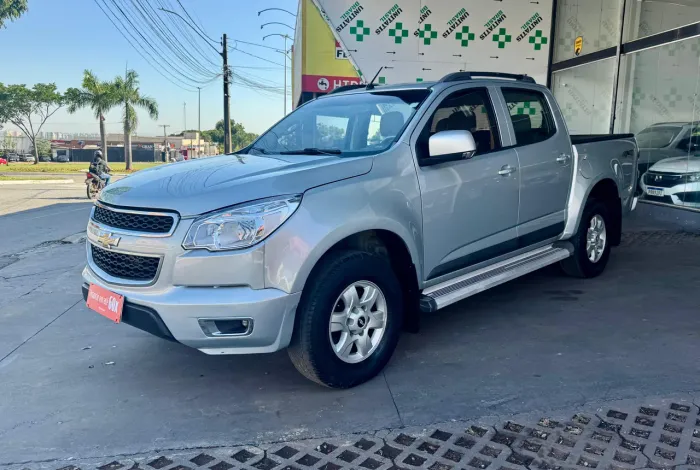 Chevrolet S10 Pick-up LT 2.8 TDI 4X4 CD Diesel 2013