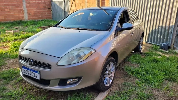 Fiat Bravo Essence 1.8 Flex 16V 5P 2012