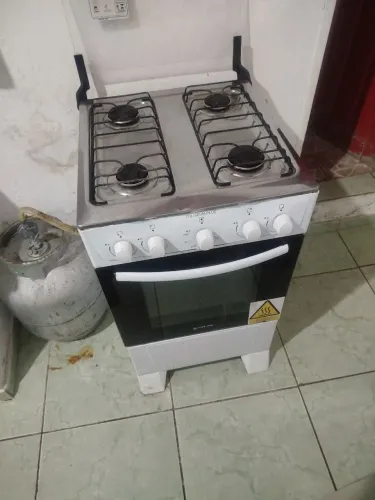 Verdo fogão semi novo