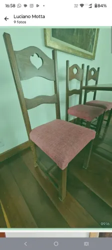 Mesa de madeira sucupira com 12 cadeiras 