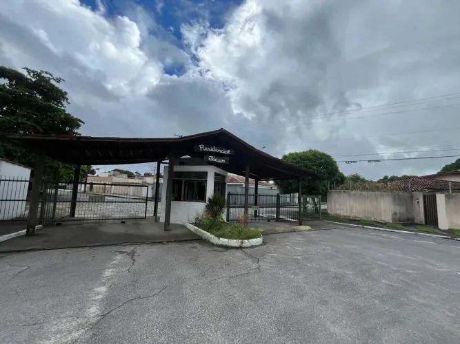 Alugo Casa No Residencial Ficos no Jardim Petropolis