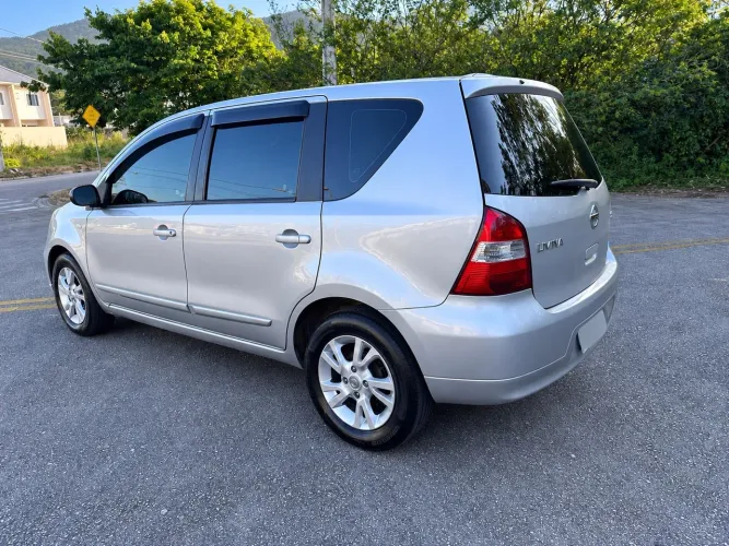 Nissan Livina S 1.8 16V Flex Fuel Aut. 2013