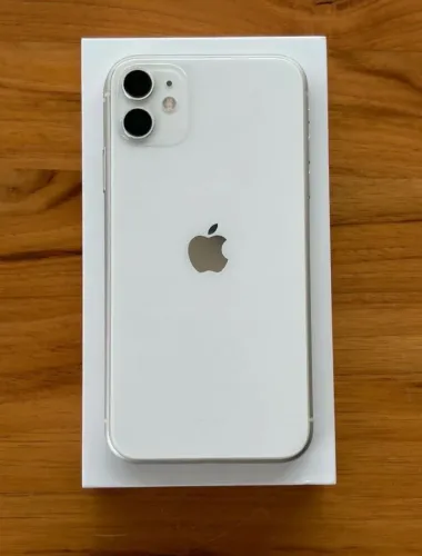 iPhone 11