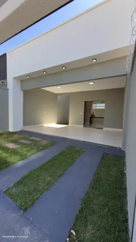 Casa para Venda em Trindade, Setor Jardim Marista, 2 dormitórios, 1 suíte, 2 banheiros, 3 