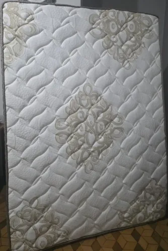 Colchão Ortobom Seminovo