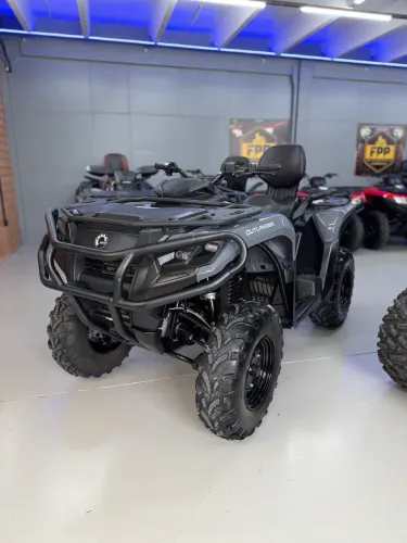 Quadriciclo Can am 500(650cc) 4x4 2025