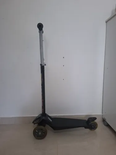 Patinete Skatenet Max bandeirante