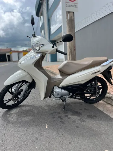 Honda Biz 125 2024