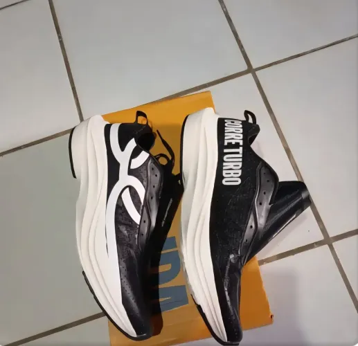 Tenis olympikus corre turbo 