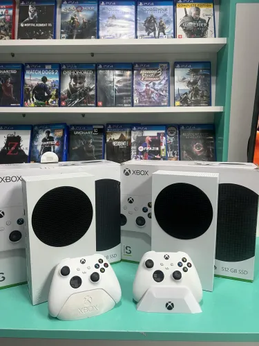 Xbox séries S ( loja física + garantia )