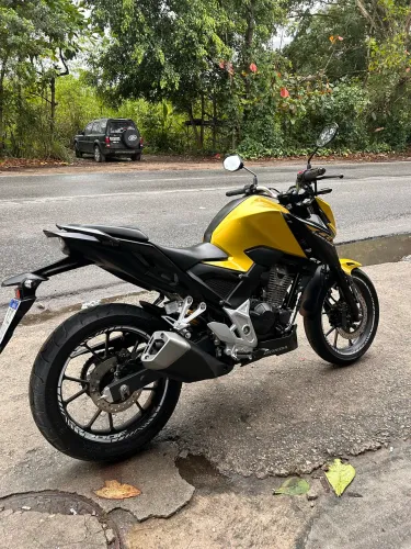 Twister 300f ABS praticamente zera