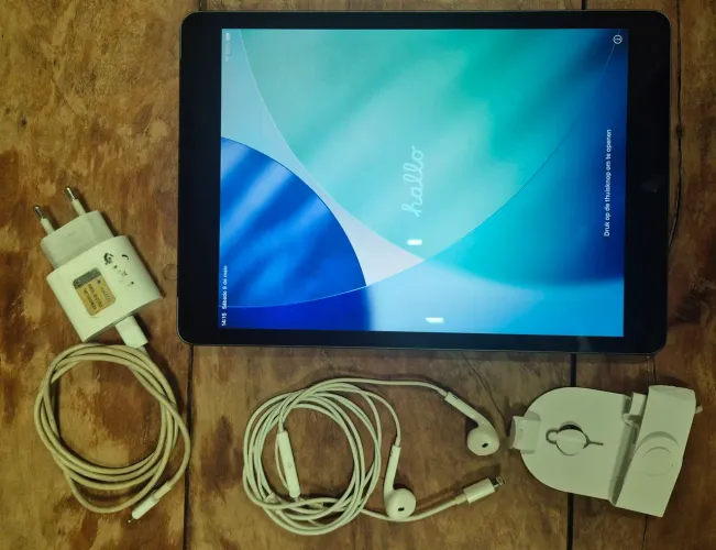 iPad 9a geração A2604 256 GB cor cinza espacial