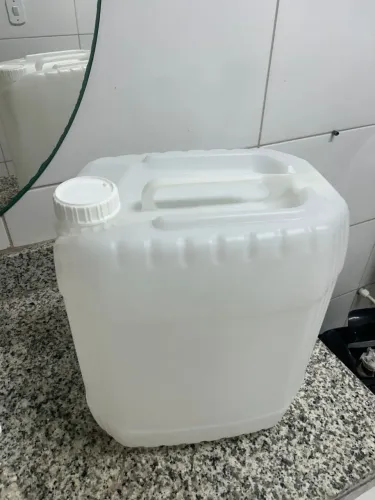 Bombona retangular de 20 litros