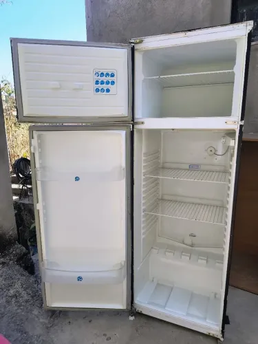 Geladeira a Venda
