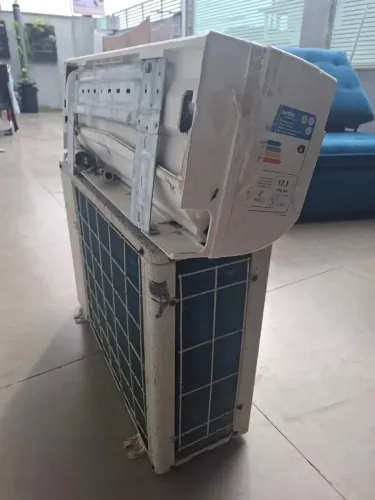 Ar condicionado 