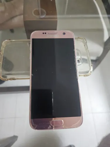 Samsung galaxy S7 flat