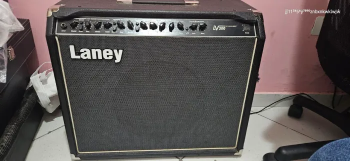 Amplificador Laney LV200
