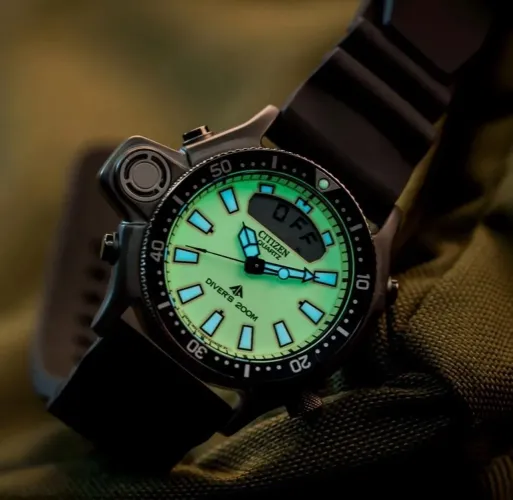 CITIZEN PROMASTER AQUALAND JP2007-17W - FULL LUME - Pulseira extensora de mergulho extra