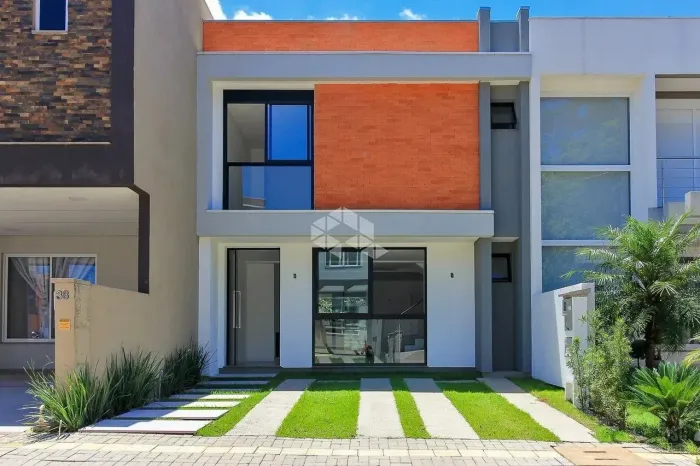 Casa em condomínio com 3 dormitórios 2 vagas no bairro Jansen e Gravatai