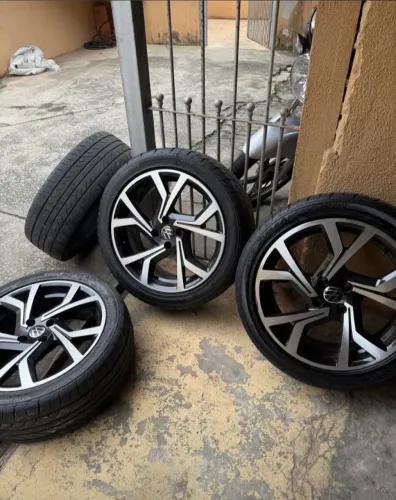 Aro 17 VW Polo GTS
