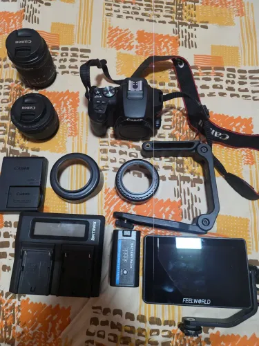 Kit camera Canon SL3