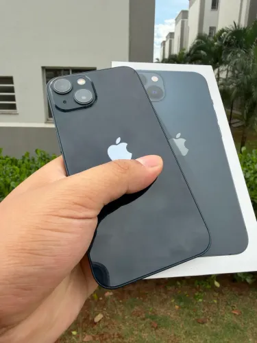 iPhone 13 - impecável