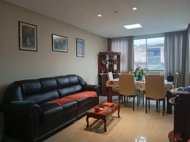 Apartamento 3 quartos no Caiçara.