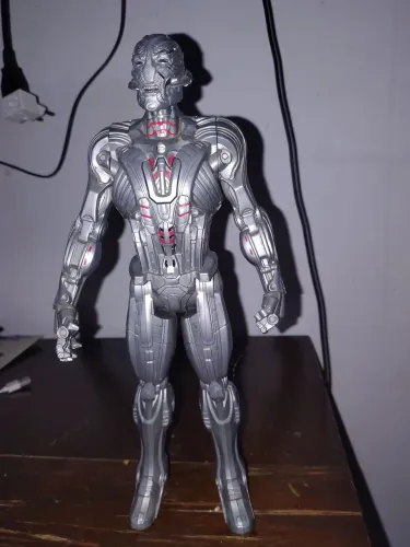 Ultron/ vingadores