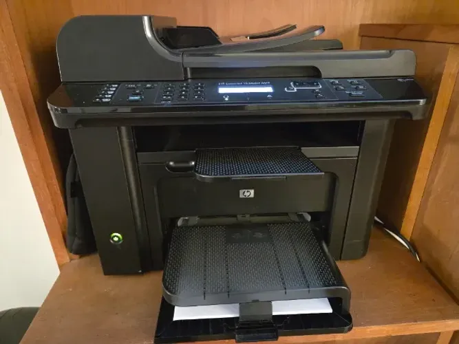 Impressora multifuncional HP LaserJet Pro M1536dnf