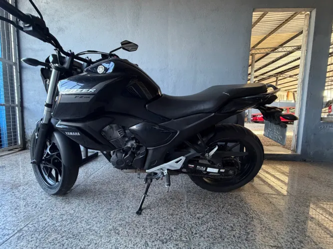 Yamaha Fazer 