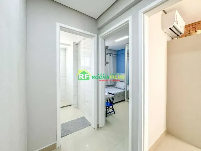 Apartamento no Carnaúba Palace com 3 dormitórios uma suíte e duas vagas de gragens, 68 m²