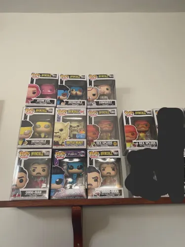 LOTE FUNKO POP INVINCIBLE