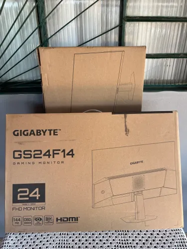 MONITOR GIGABYTE 24 IPS 144HZ (Novo)