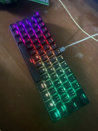 Teclado mecânico motospeed CK61