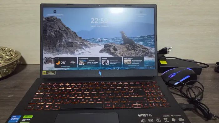 Notebook Acer Nitro V15, i5 13ª, 8GB RAM DDR5, Vídeo-RTX 3050 6GB, 512GB SSD Nvme